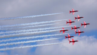 Red Arrows Diamond Nine